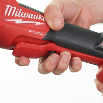 Шлифмашина угловая аккум. Milwaukee M18 FUEL CAG125XPDB-502X