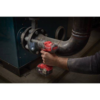 Аккумуляторный гайковерт имп. Milwaukee M18 FUEL FMTIWP12-502X фиксация пином
