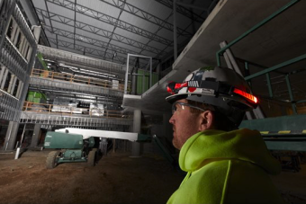 Фонарь Milwaukee L4HLVIS-201