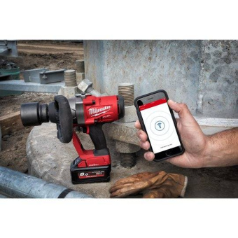 Аккумуляторный гайковерт Milwaukee M18 FUEL ONEFHIWF1-802X
